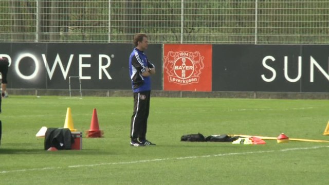 El Bayer Leverkusen se carga a Hyypia