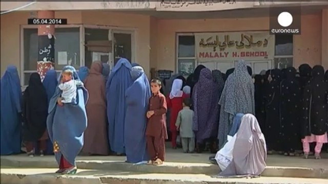 New Afghan president should 'reach a political compromise'