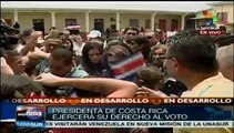 Laura Chinchilla vota en segunda vuelta presidencial de Costa Rica