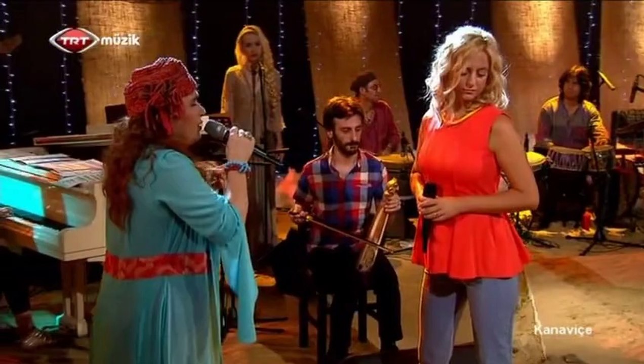 06 mircan kaya dilek türkan al fadimem (evlerinin önü yoldur) 01.04.2014 kanaviçe