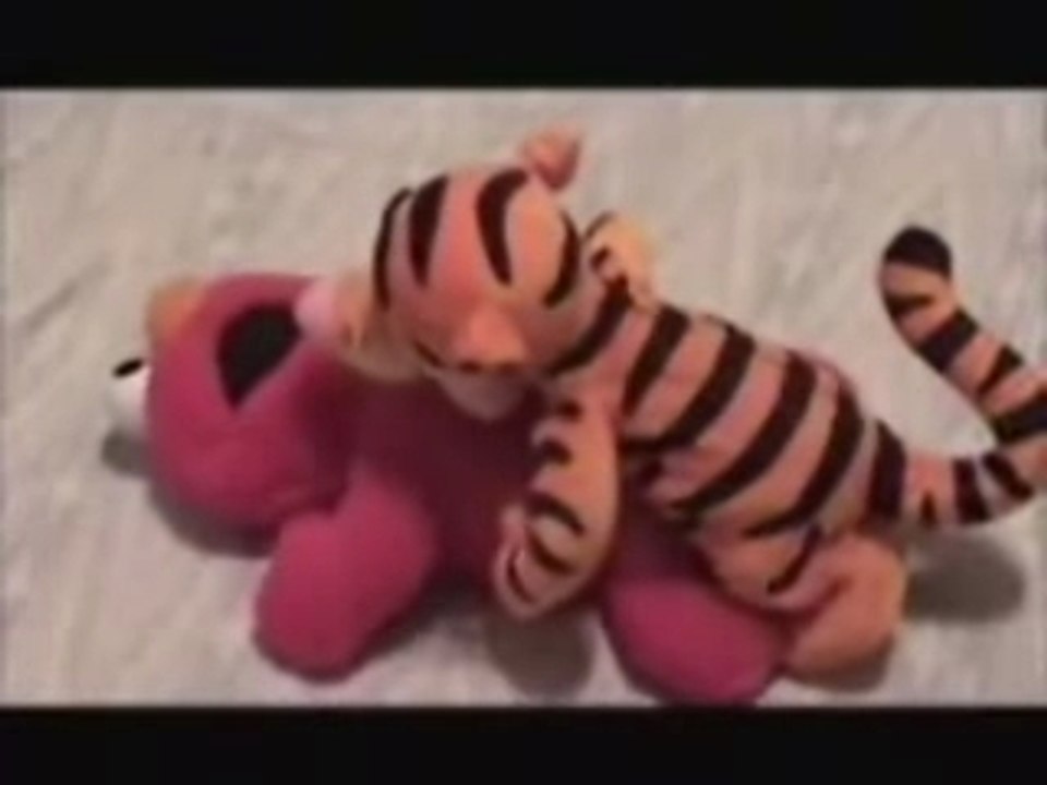 elmo_tigger