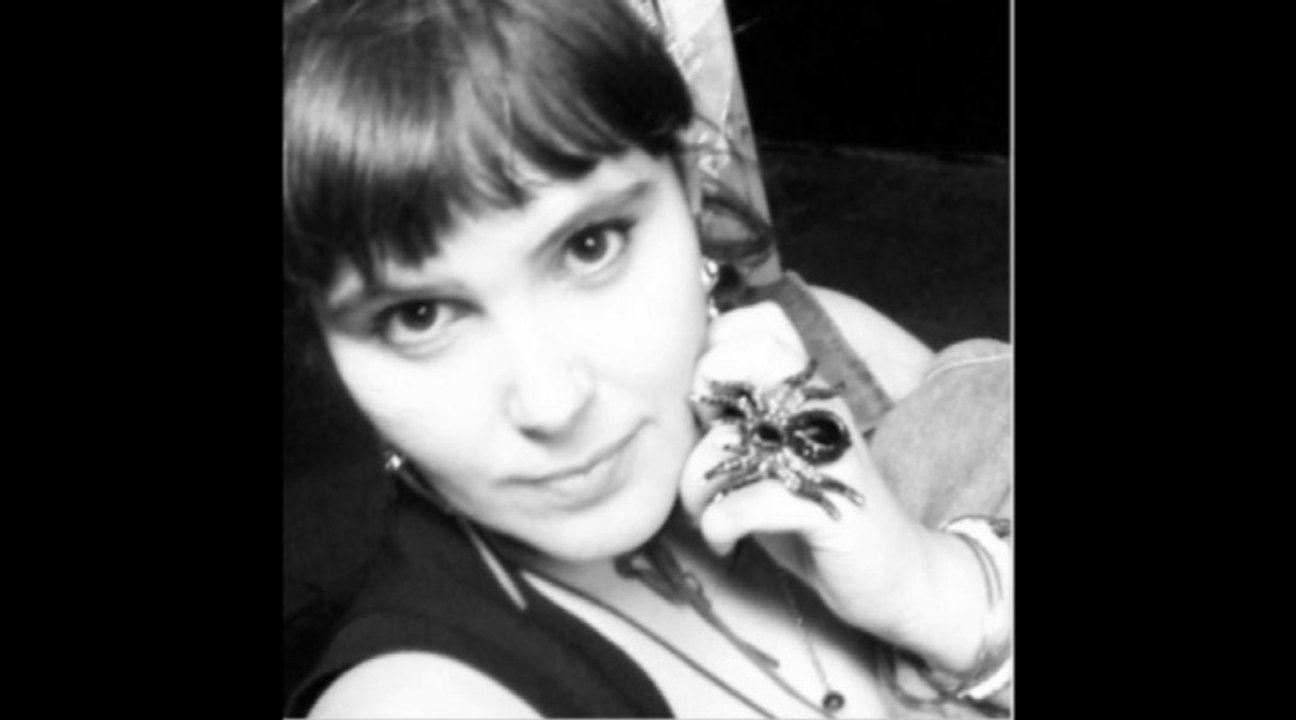 Writing - Super Gisele - Música Inédita 2014 - Full Song