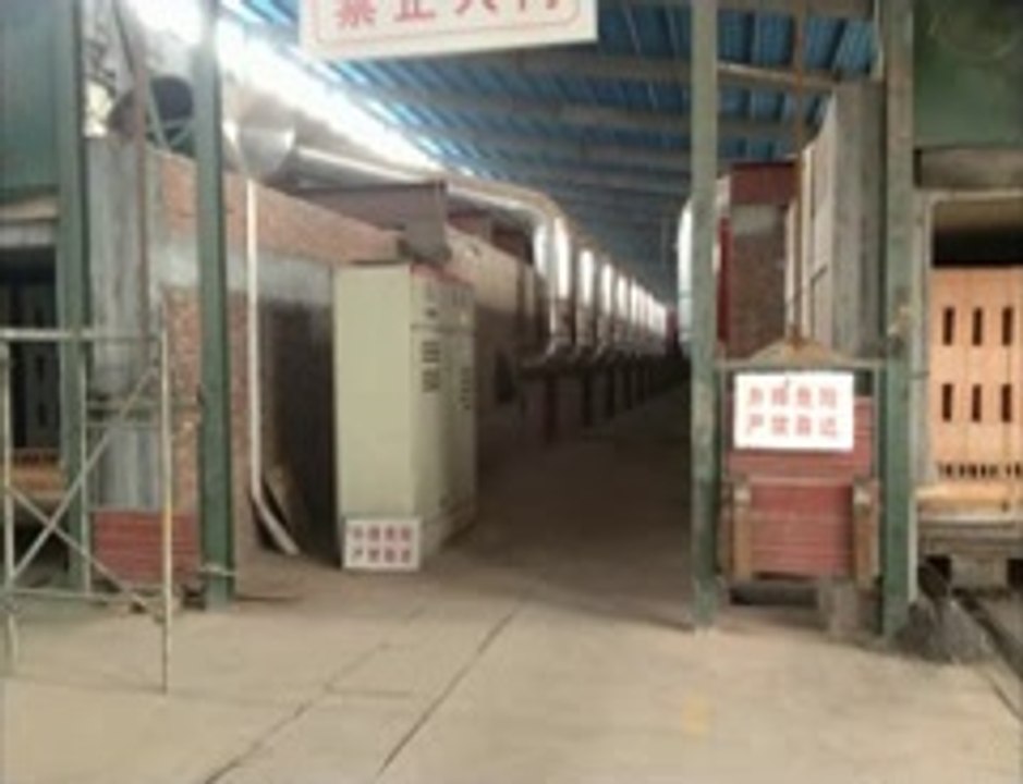 Automatic factory for making bricks