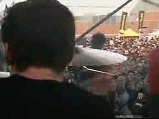 Simple Plan - Grow Up (Live)