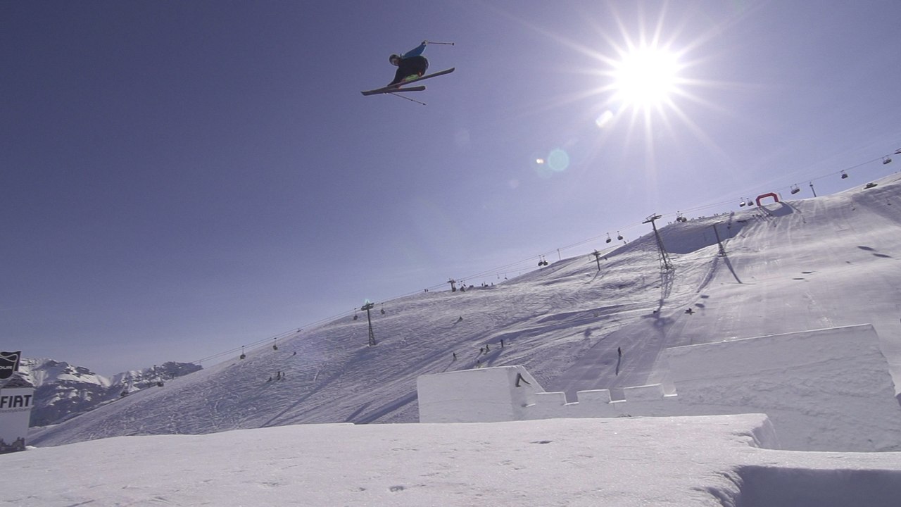 Un chateau de neige de 20m de haut... NineKnights Kevin Rolland 2013