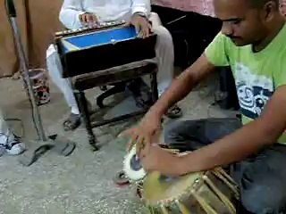 singer  wajahat ali vijay singing