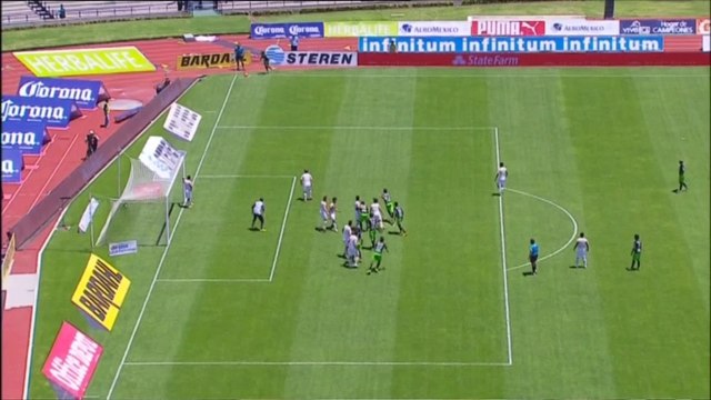 Liga MX - La bicyclette d'Aviles Hurtado !