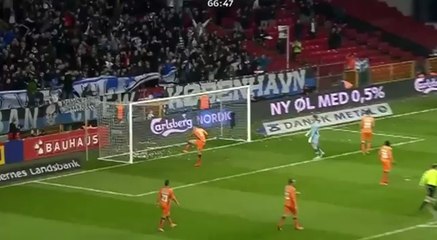 FC Copenhague :  Cornelius en solitaire