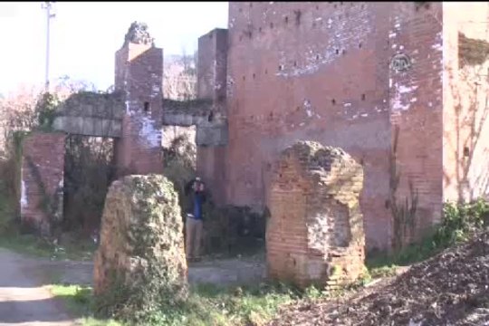 Tesadüfen bulunan eserler sergileniyor