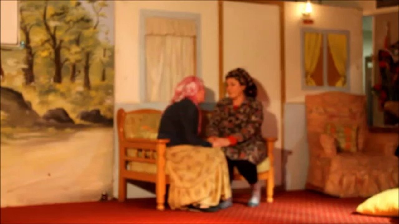 ÜÇ KIRMIZI GÜL Ana Kız Konuşması