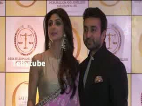 Bollywood stars at Shilpa Shetty's 'Satyug Gold'