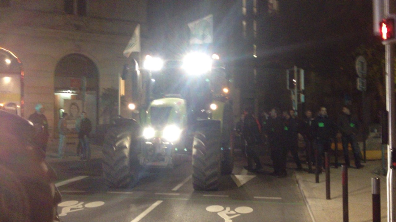 Trop de contrôles : manifestion des agriculteurs au Mans