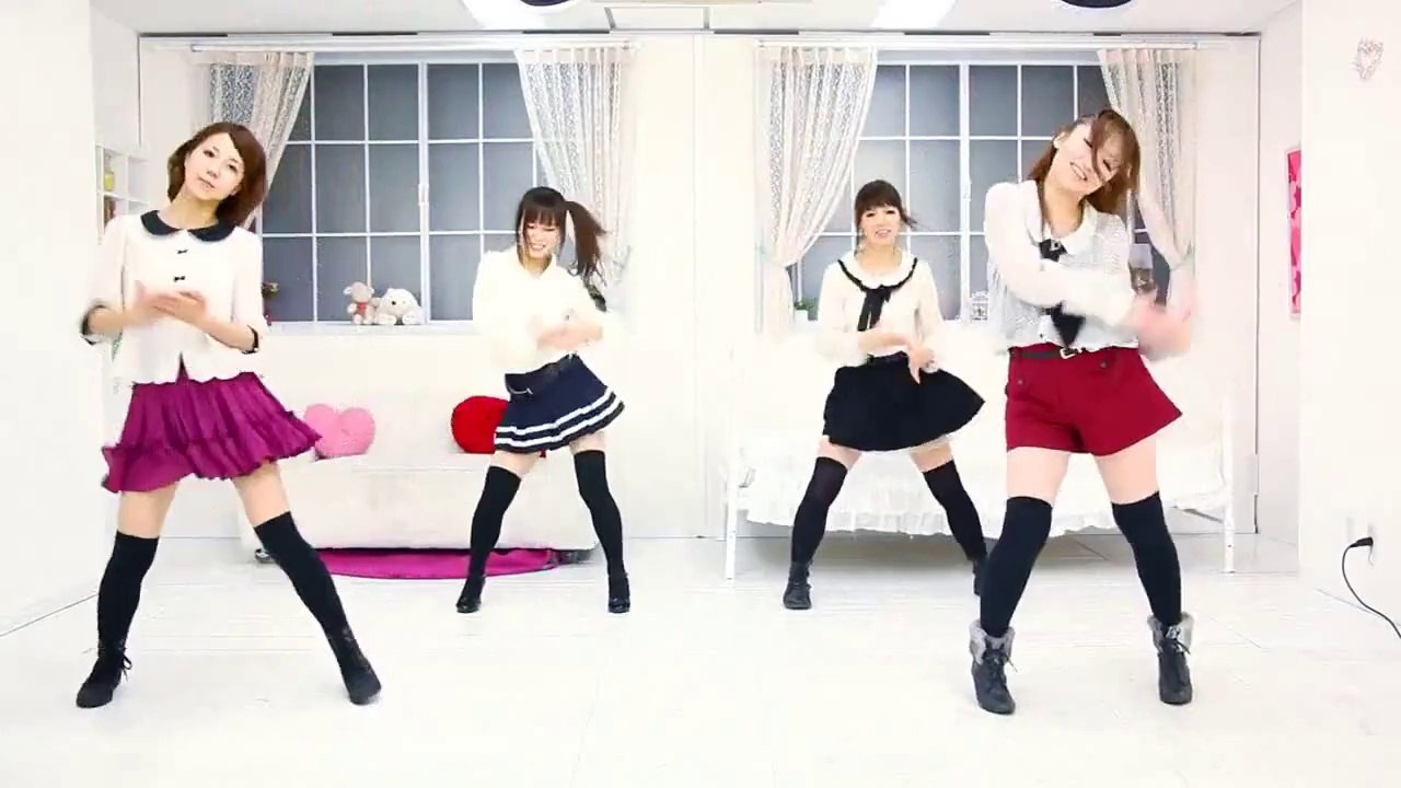 My Room Disco Night [ マイルームディスコナイト] - By Ni-Na ( Italian Ver.) feat Kozue,Hinata,Nora,Reichel dance