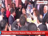 Doğubayazıt Belediye Başkanı Özbay, mazbatasını aldı