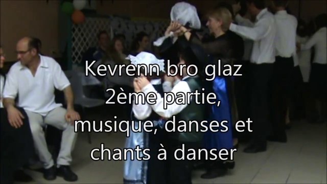 Fest noz St Patrick à St Maixent l'école le 29 mars 2014, vidéo n° 4