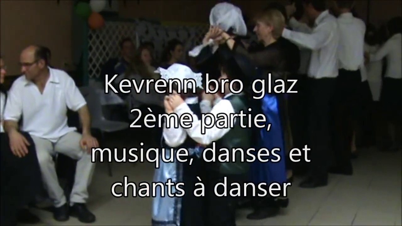 Fest noz St Patrick à St Maixent l'école le 29 mars 2014, vidéo n° 4