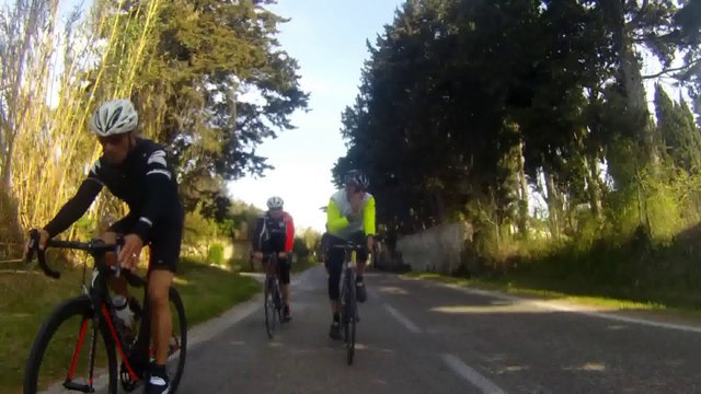 HPIM0013-pernes-les fontaines