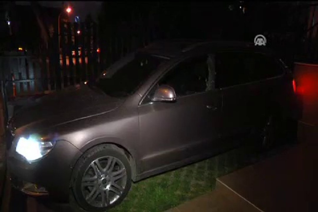 Ünlü oyuncu Yağmur Atacan silahlı saldırıya uğradı