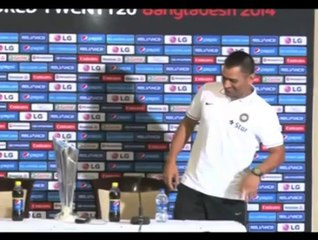 Reactions on Yuvraj's flop show vs Sri Lanka - IANS India Videos