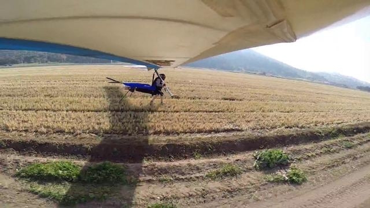 Power Hang Glider Flight - Hang Gliding