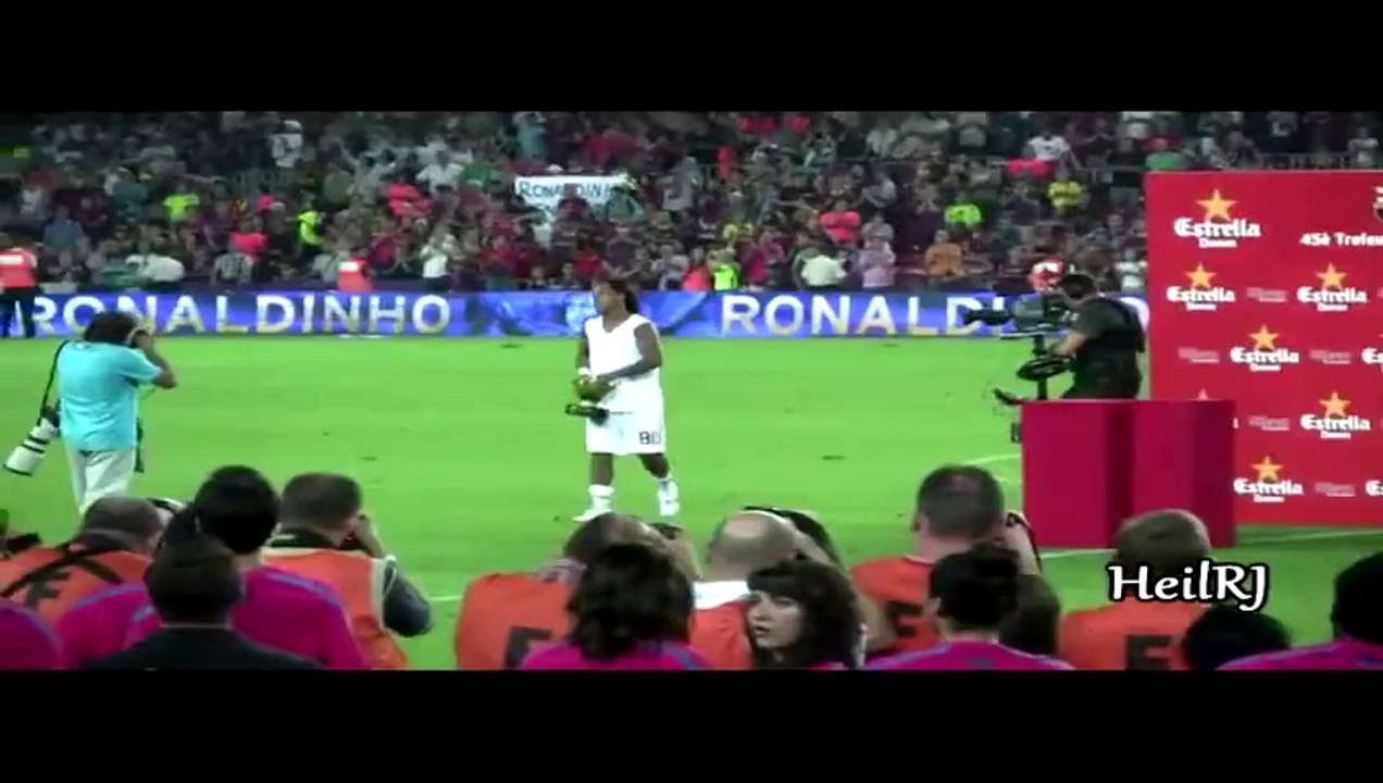 Awesome Ronaldinho best tricks compilation :  The Greatness Of Ronaldinho