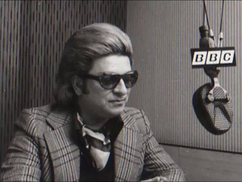 Zeki Muren - Aldigim Her Nefesin Birisi Senin