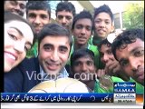 Bilawal Bhutto & Bakhtawar Bhutto picture with Street Football Team