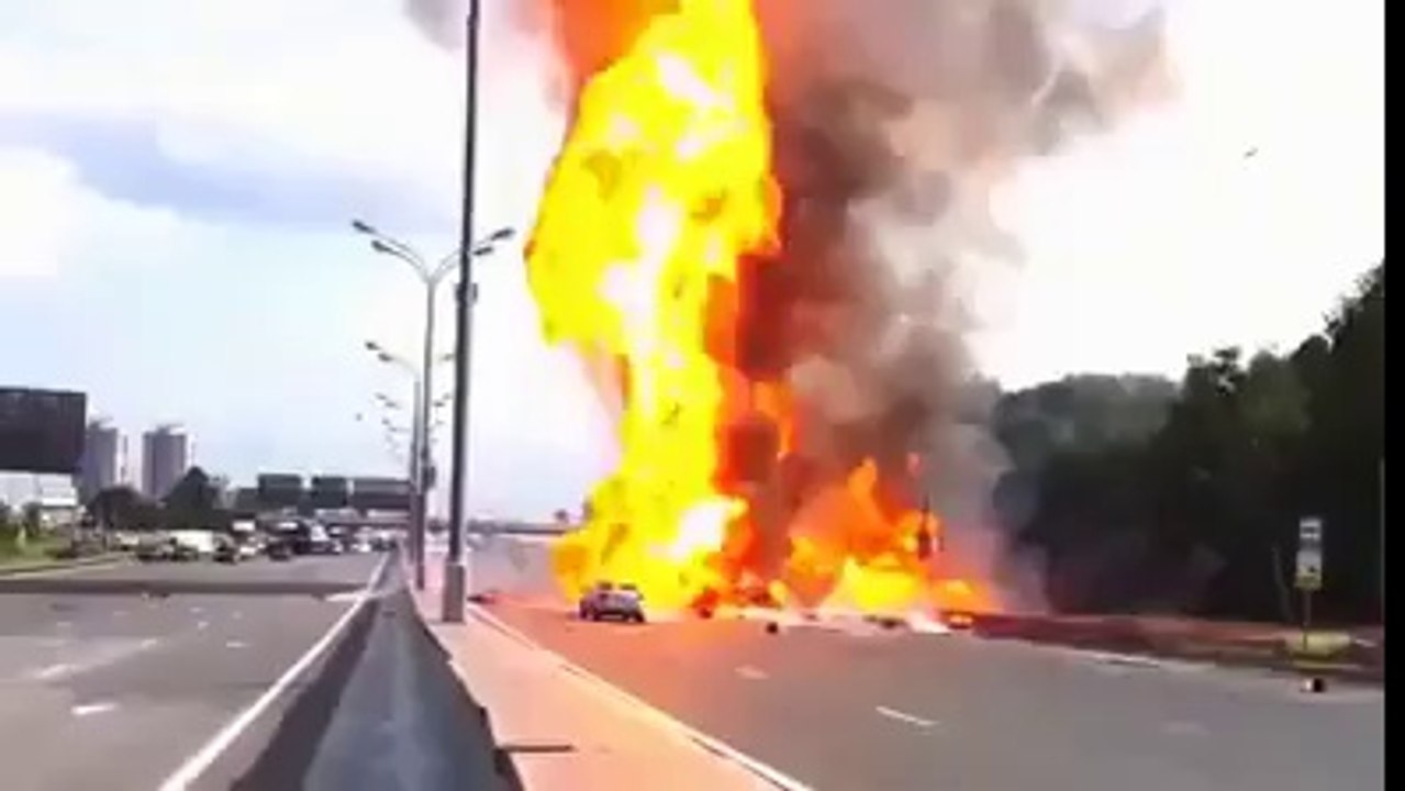 blasts of gas cylinder, Little mistake by a driver