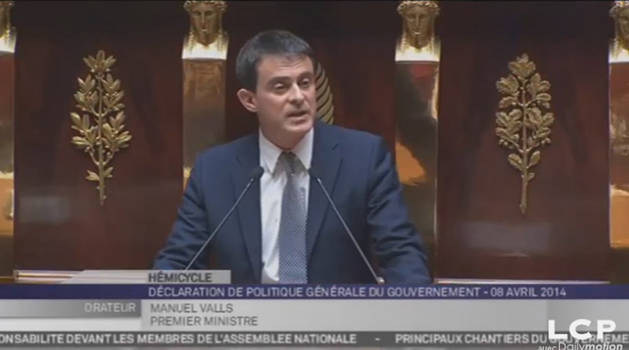 Manuel Valls : "Je vous demande, le coeur battant, de m'accorder votre confiance"