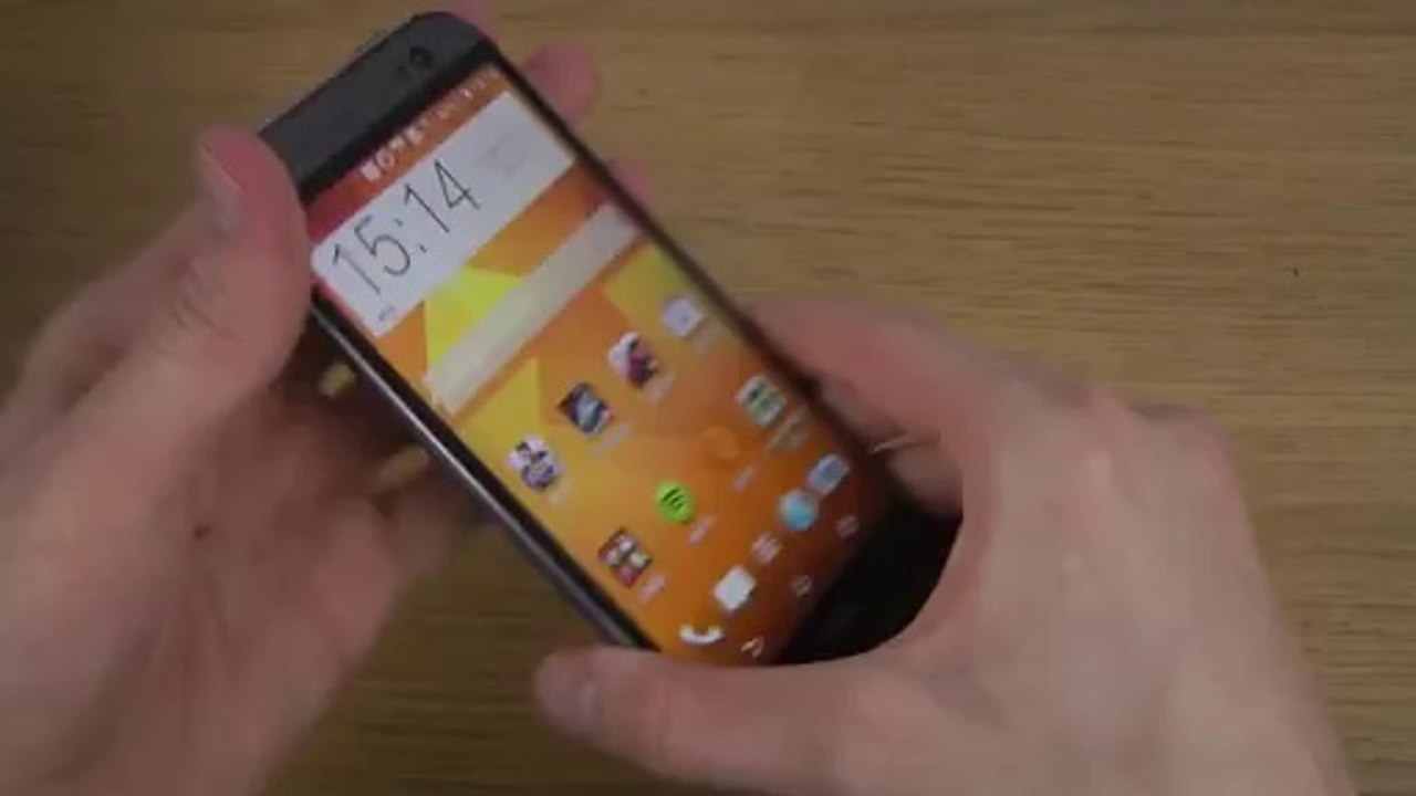 How To Close Down Apps HTC One M8 Tutorial