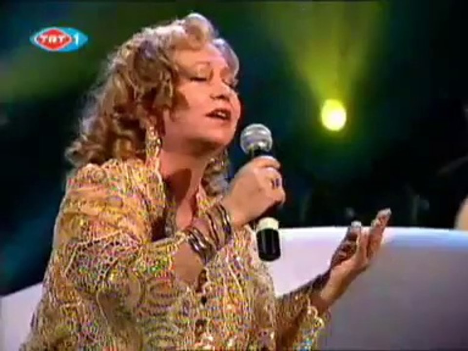 Bedia Akartürk, Niye Çattın Kaşlarını