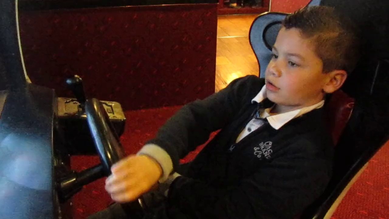 Alan au volant