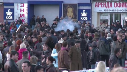 Kerry acusa a Rússia por caos na Ucrânia