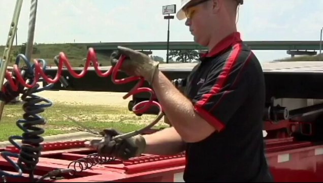 XL Specialized Trailers San Antonio - Holt Truck Centers (210) 648-8310