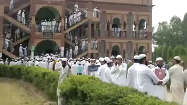 میرے پیارے چمن چل دیئے چھوڑکر تجھ کو اپنےوطن - Waheed Ahmed Sawati - Facebook‬