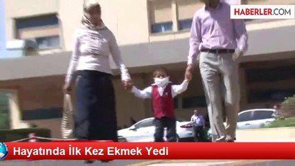 Hayatında İlk Kez Ekmek Yedi