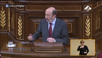 Rubalcaba: "Les propongo una reforma de la Constitución"