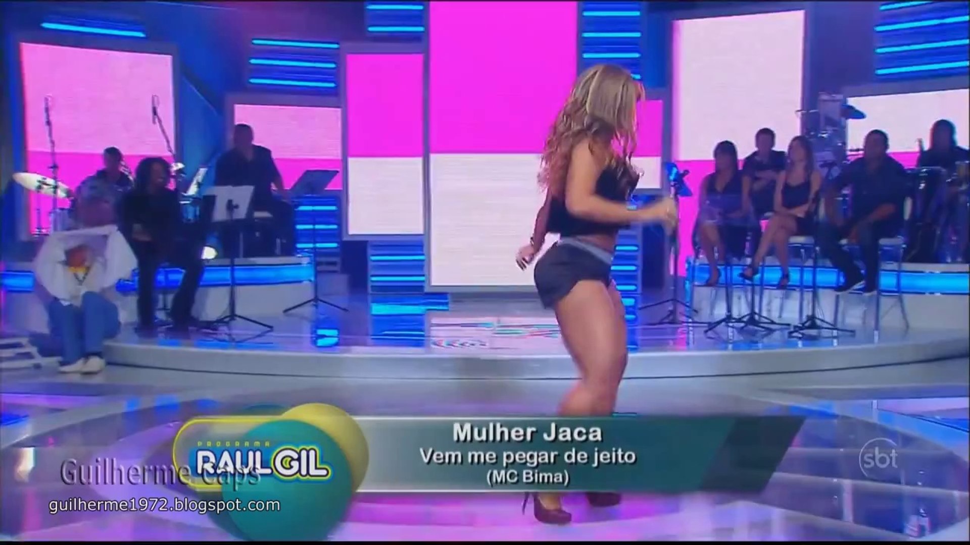 MULHER FILE WITH MELAO, JACA AND MORANGUINHO - Vídeo Dailymotion