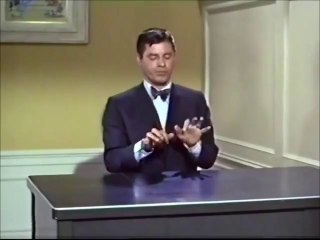 JERRY LEWIS AS TYPEWRITER
