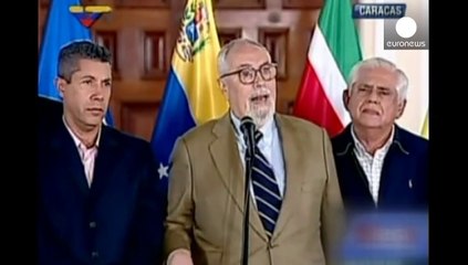 Venezuela takes first steps towards resolving weeks of street protests