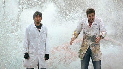 Rouler dans une flaque à fond, Filmé en Slow Motion!