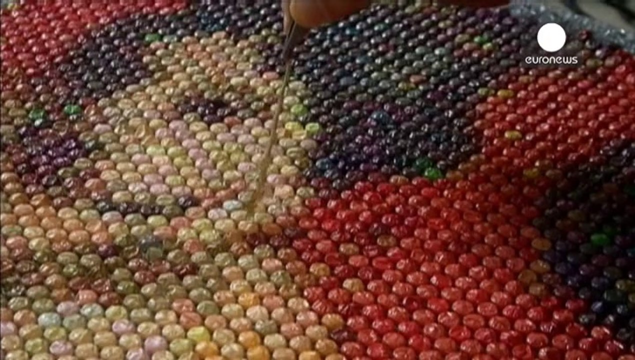 What do you get when you cross bubbles with art? Bubble wrap art!