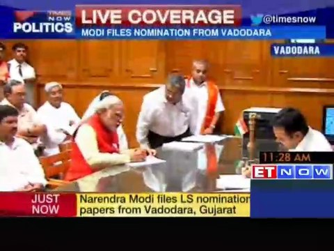 Narendra Modi files nomination from Vadodara