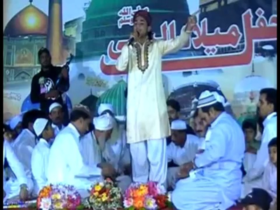 Bay khud kiay daitay hein Farhan Ali Qadri 2012-04-21-Alfaisal Town Habib Abad Mehfil e Naat
