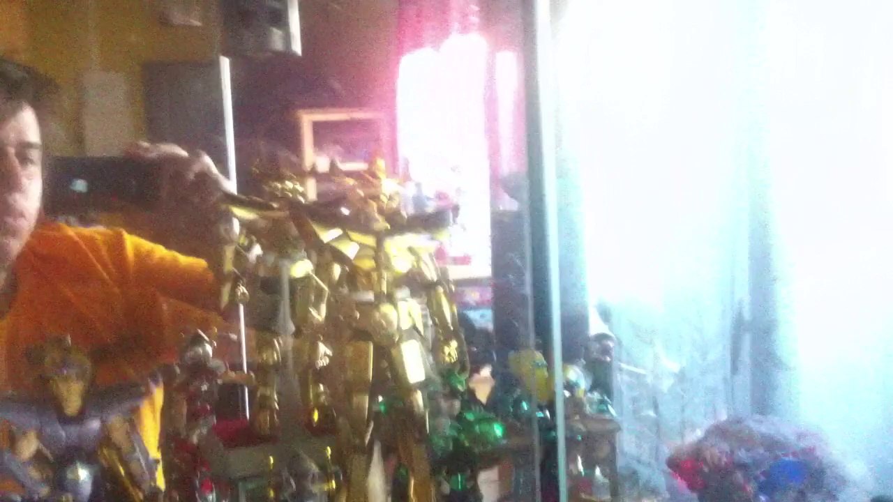 Daft Punk, Saint Seiya Myth Cloth, Dragon Ball - La Collection de Daftworld