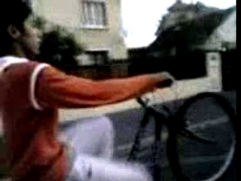 Moi/Mibi-78, CiTé DeS InDeS