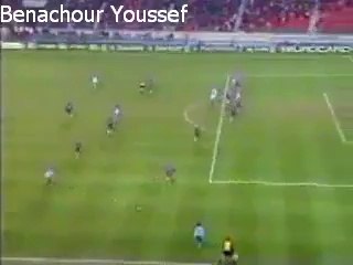 Noureddine Naybet vs PSG - Uefa Champions League - Groupe stage - 2000/2001