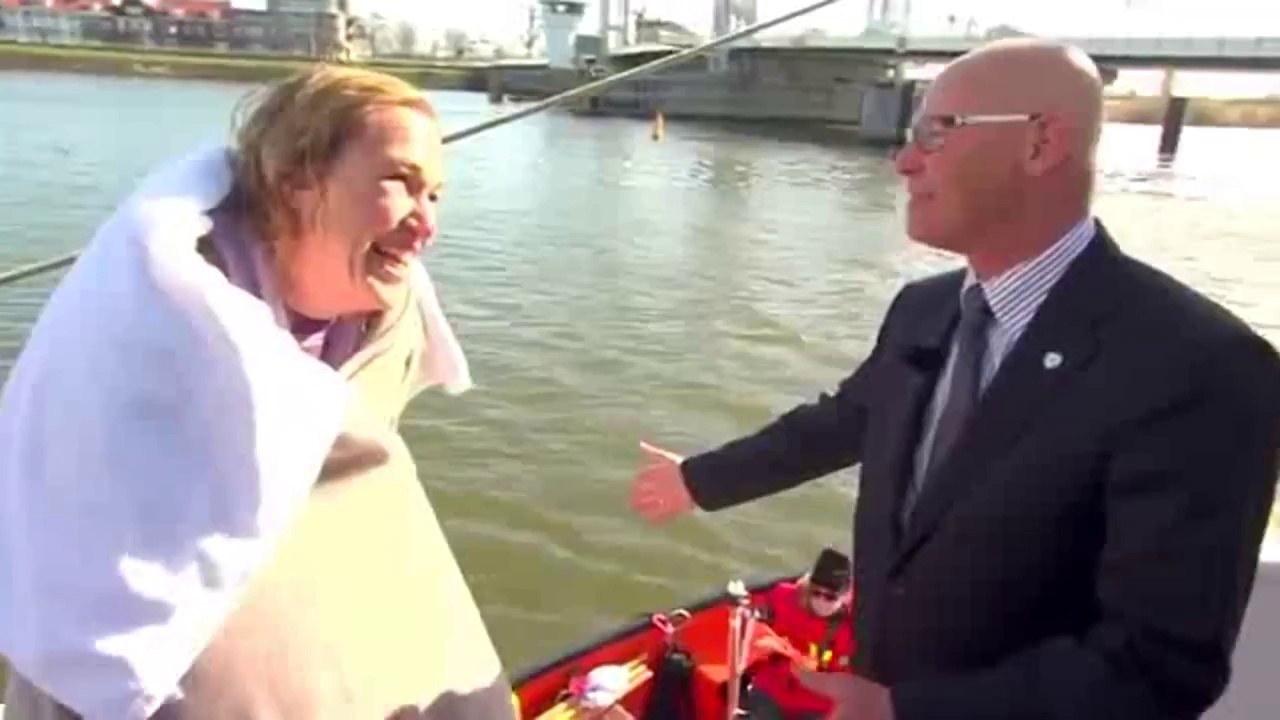 DUTCH TV Reporter Falls into a river