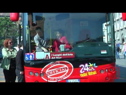 Napoli - Il CitySightSeeing festeggia i 10 anni con un Happy -2- (08.04.14)