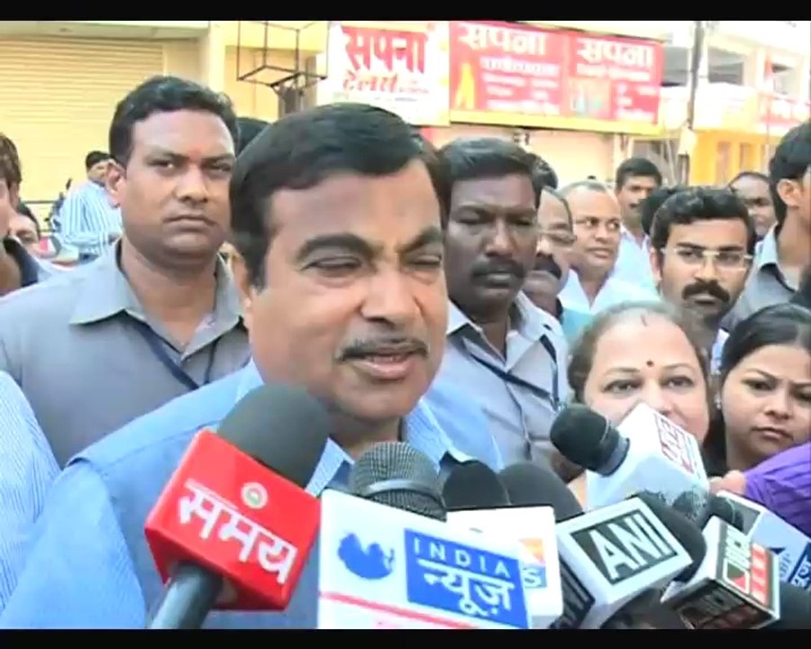 Nitin Gadkari takes a dig at AAP’s election symbol